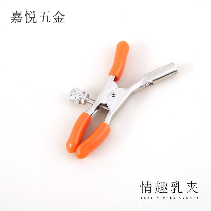 Manufacturer Sells Adult Products Flirting Clips, Hot-Selling Black Needle-Shaped Female Utensils, Powerful Breast Clips, Breast Clips