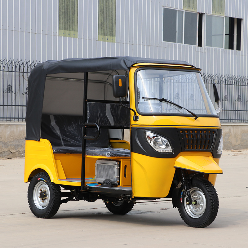 Cross-Border Exclusive Supply of Bajaj Fuel-Powered Tuktuk Passenger Three-Wheeled Motorcycles, Direct Sales from the Factory