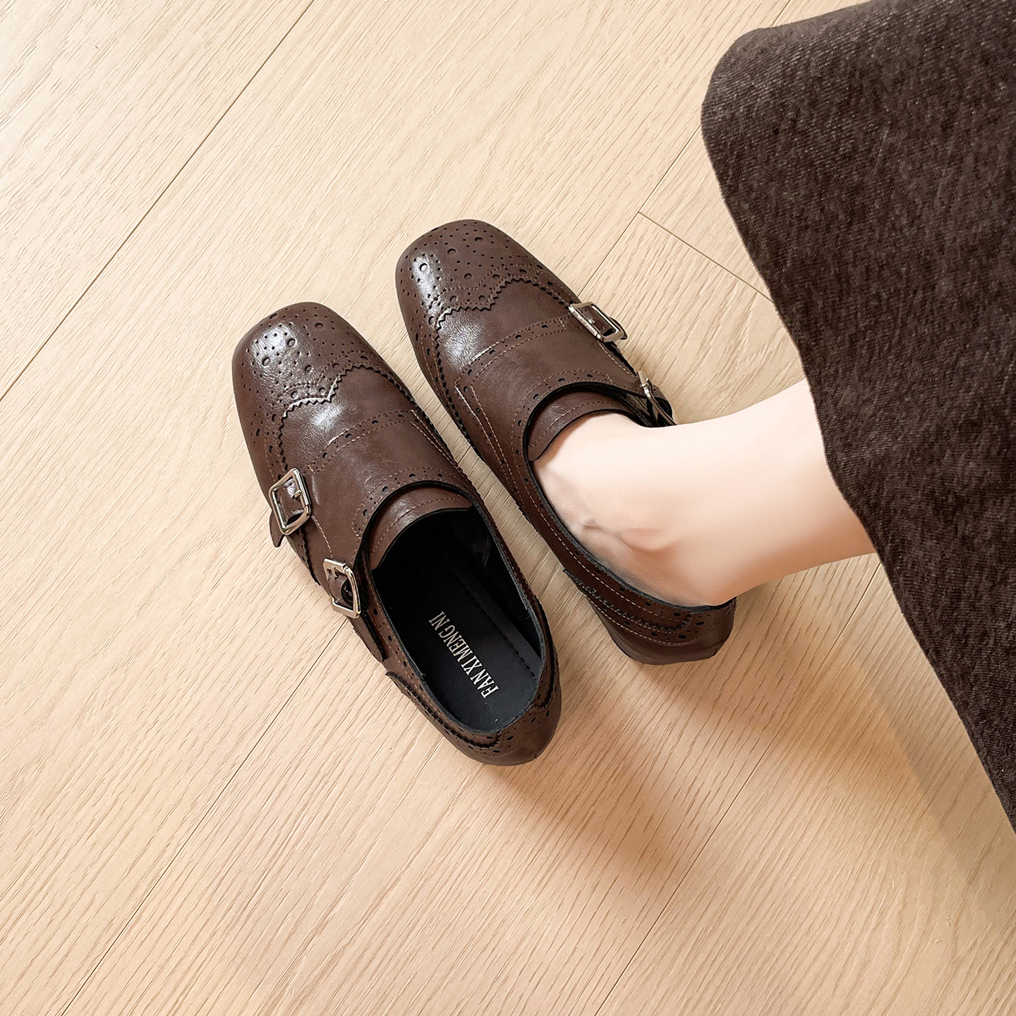 6666-1 Retro Carved Inner Heightening Loafers for Women 2025 New Autumn and Winter Brogue Small Leather Shoes