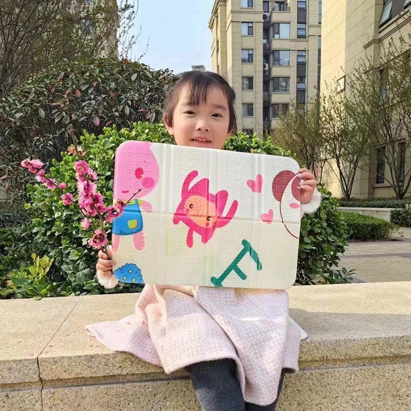 Outdoor Foldableing Portable Small Cushion Camping Style Waterproof and Moisture-Proof Mat Xpe 20% off Dirty Picnic Mat Wholesale