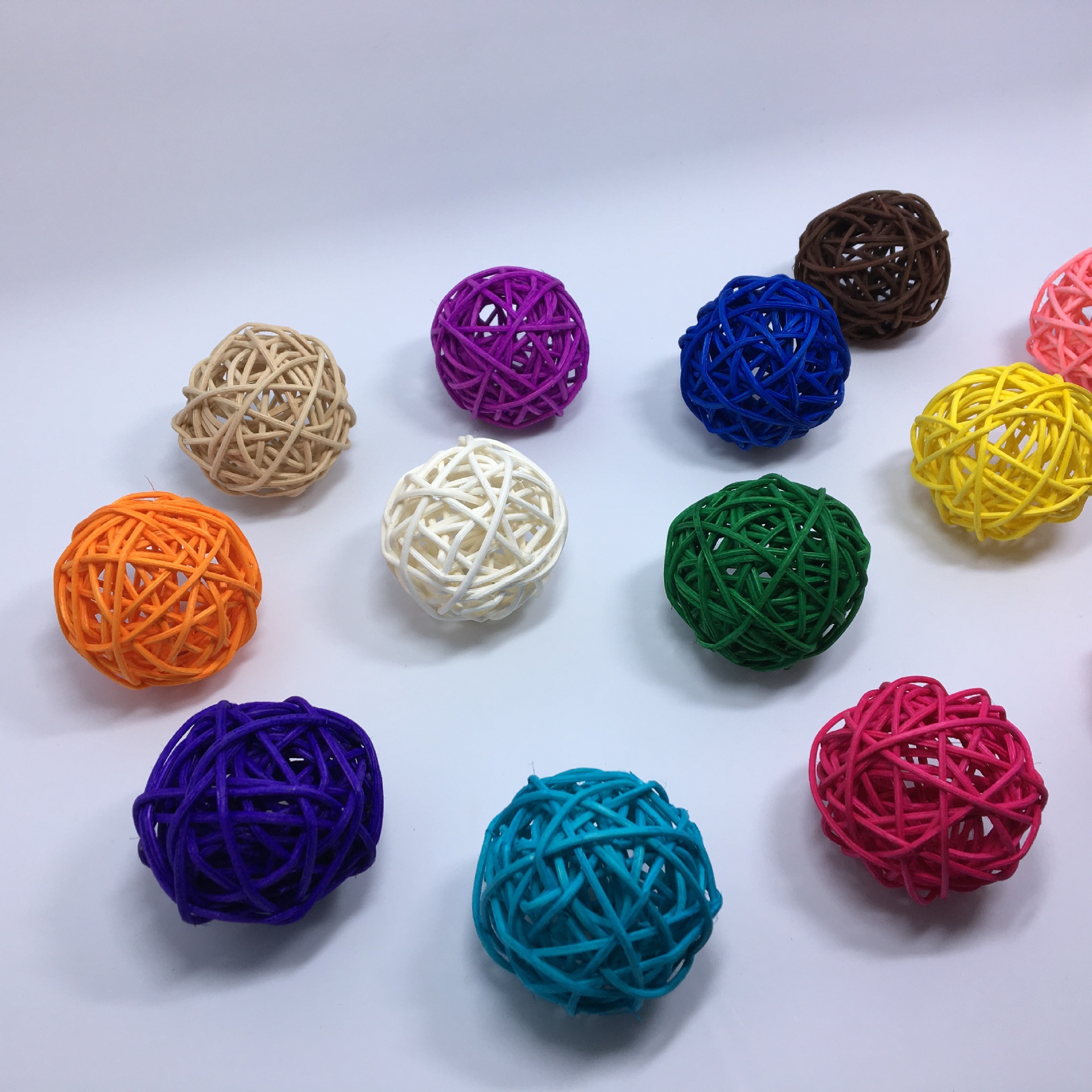 5Cm/Cm Rattan Ball, Rattan Ball for Light String, Colorfulful Rattan Ball Decorative Ball, Kindergarten Environment Layout