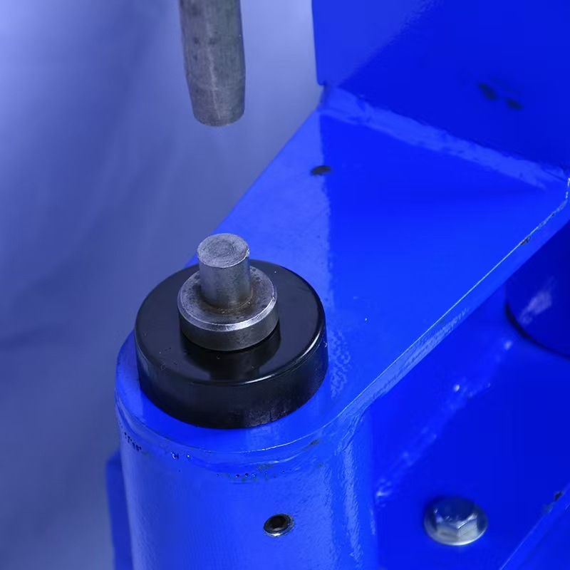 Electric Brake Pad Riveting Machine Electric Riveting Cloth Machine Vertical Brake Pad Riveting Machine Riveting Machine