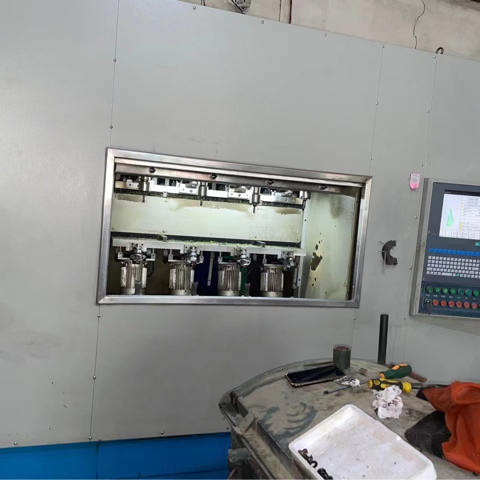 Baiyida shoe carving machine Jiujiang Yingsheng oujing carving machine Nanhai Machine second-hand Jiujiang machine CNC shoe last carving machine