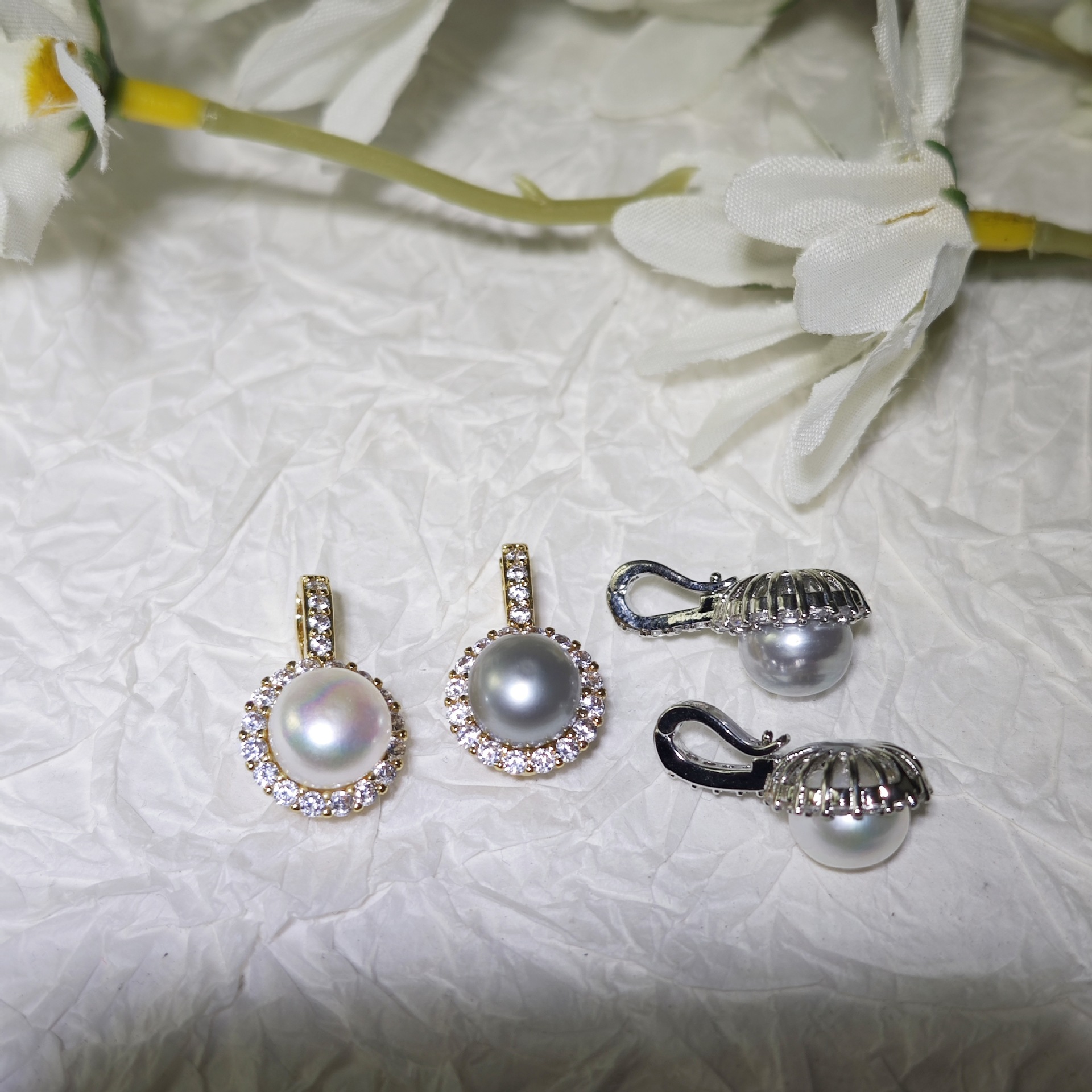 Cross-border Natural Freshwater Pearl Pendant Fashion Commuter Light Luxury Elegant Butterfly Pendant Jewelry Removable Universal Buckle