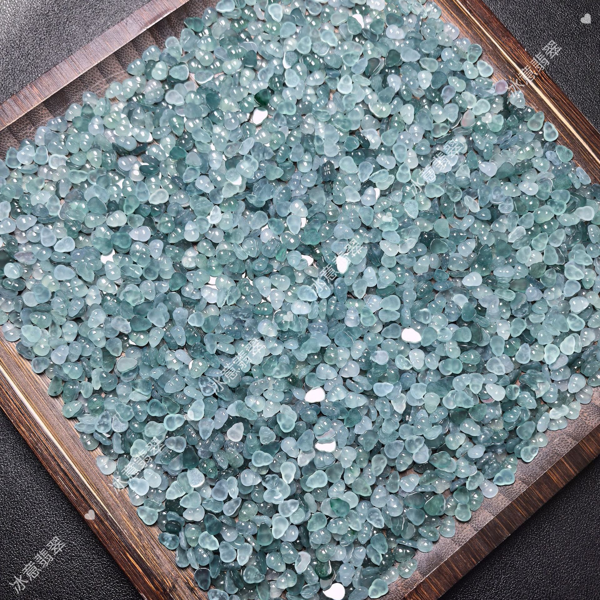 Factory Price Guatemala Natural A-Grade Jade 8X6 Gourd-Shaped Pendant Bracelet Ring Inlay Accessories