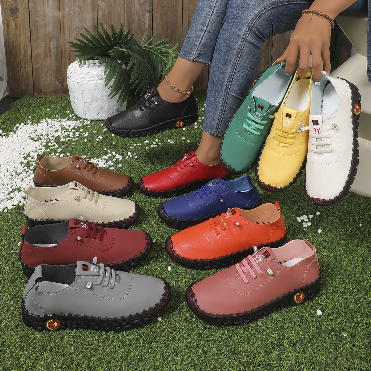 Шнурованные плоские туфли, комфортные туфли на плоской подошве для мам, широкий размер, мягкие подошвы, обувь для женщин среднего возраста