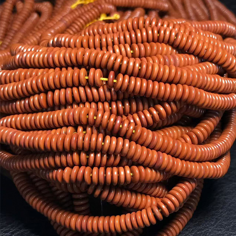 Olive Core Carved Flat Flying Saucer Model 6X2Mm, Circumference about 45cm, Selected Old Oil Core Flat Flying Saucer Model Spacer