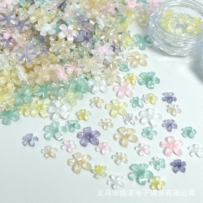 Explosive ice through five petal flower nail art jewelry mini flower nail drill wholesale transparent flat diamond nail art decoration