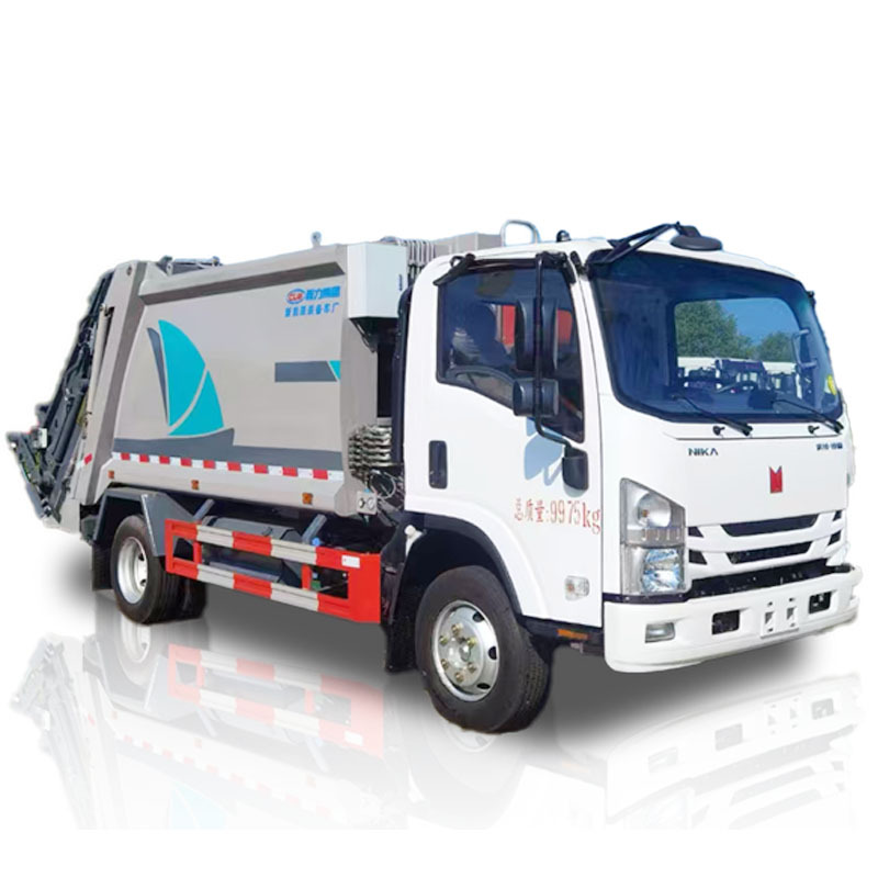 Qingling Lingka Sanitation Garbage Truck Isuzu Izusu Compactor Garbage Truck Exported to the Middle East Rear-Loading Garbage Truck