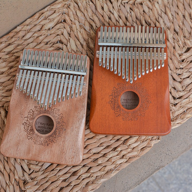 in stock wholesale Kalinba thumb piano 17-tone 21-tone portable box peach blossom core thumb piano decompression instrument cross-border