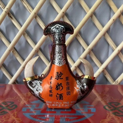 Camel milk wine 42 degrees Inner Mongolia Specialty real sheepskin bag fermented milk wine Mongolian Manor green grassland wine industry