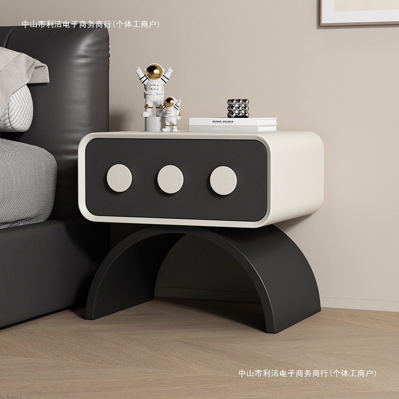 Дизайнерская креативная средневековая кремовая стильная тумбочка из массива дерева для детской спальни, простая тумба для хранения, без установки