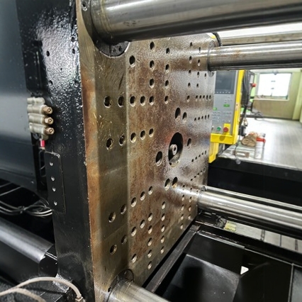 Ready Supply Quasi-New Bochuang Third Generation Machine 150 Tons Servo Second-Hand Injection Molding Machine Horizontal