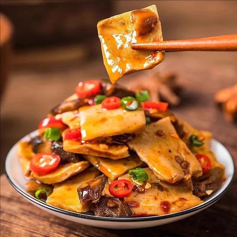 Shiitake Mushroom Dried Tofu, Five-Spice and Spicy Flavor, Individually Packaged, Satisfying and Delicious Dormitory Snacks, Ready-To-Eat for Binge-Watching