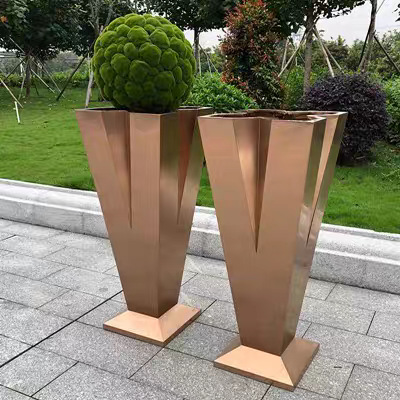 Scandinavian Creative V-Shaped Floor-Standing Large Flower Pot Outdoor Stainless Steel Flower Pot Ornaments Shopping Mall Garden Landscape Decorations