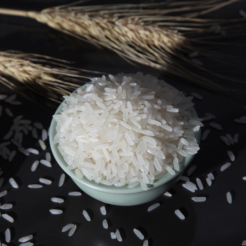 A kilo of small bags of rice vacuum-packed gift rice 500g will be sold in bank insurance activities wholesale