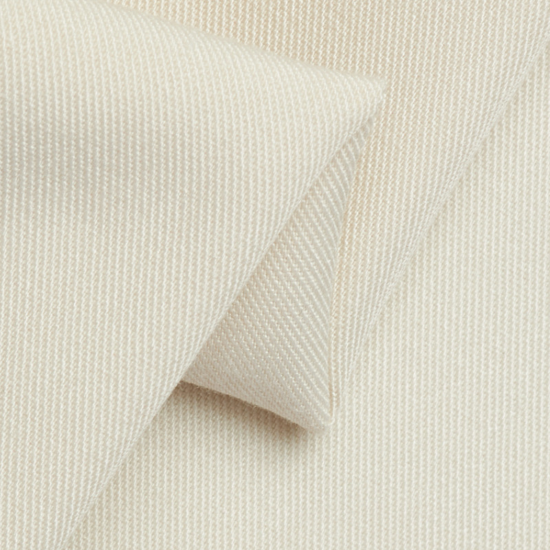 High-Density Core-Spun Yarn, Delicate and Crisp Fashion Fabric, Ready for Autumn and Winter 190g Pure Color Twill Casual Suit Fabric