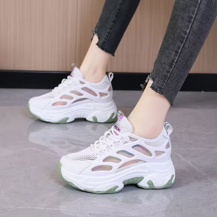 Soft Sole Women's Shoes Summer Mesh Shoes Women Breathable Thin 2024 New Hollow Mesh Sports Casual Shoes White Shoes