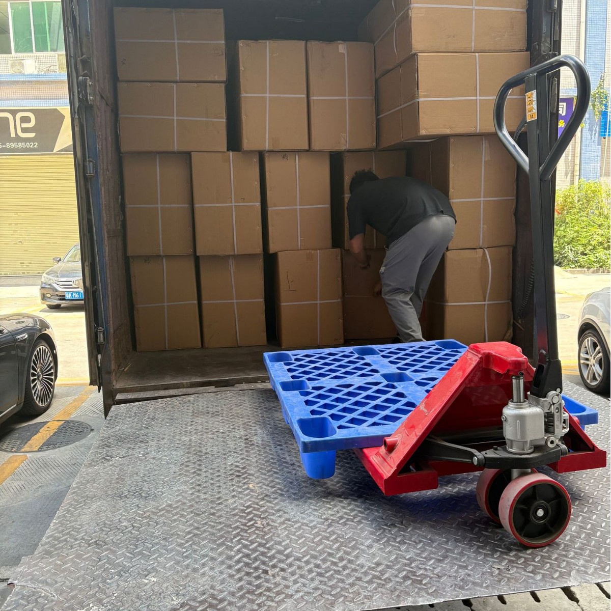 China to the United States Shipping Logistics Double Clearance Tax-Inclusive Door-To-Door Amazon First-Class Private Address Express Ship