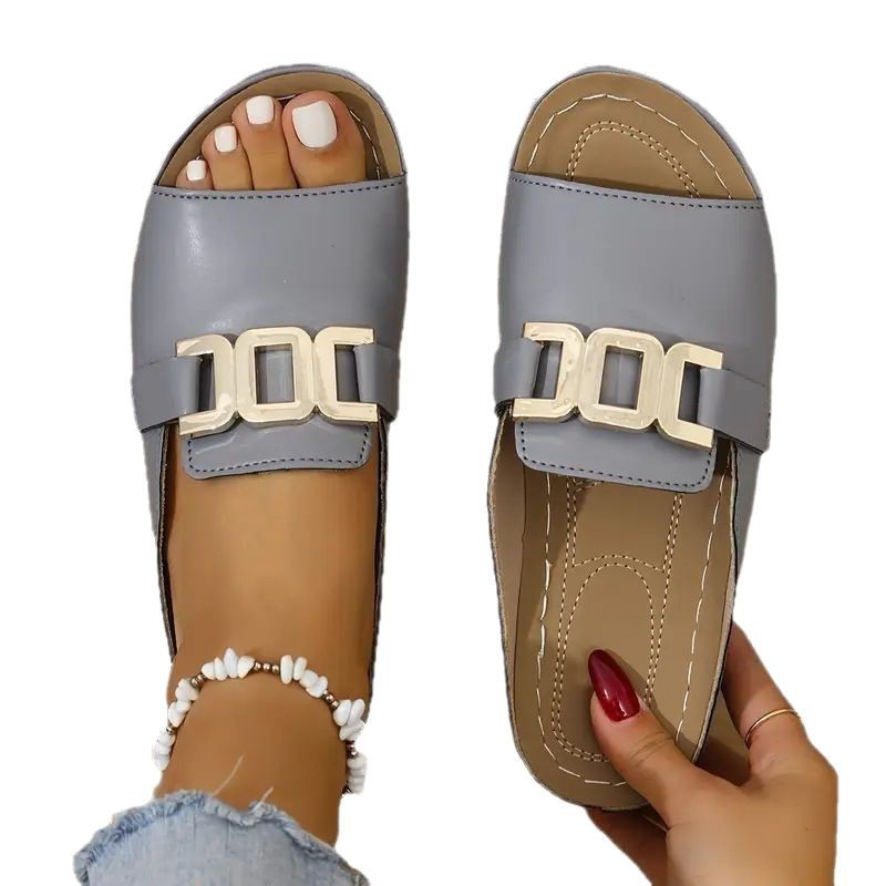 Foreign Trade Wedge Slippers Women's 2025 New Cross-border plus size Casual Fashion Simple Metal Buckle Fish-mouth Sandals