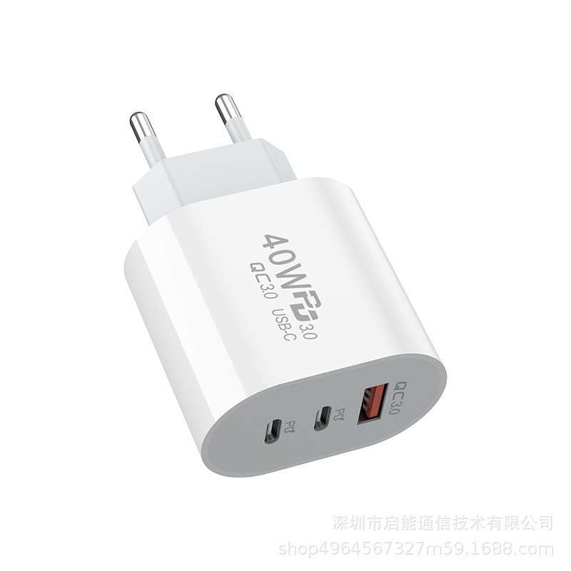 European standard double PD2A + 5V2A fast charging head US standard three-port A + C is suitable for Apple Android mobile phone charger head