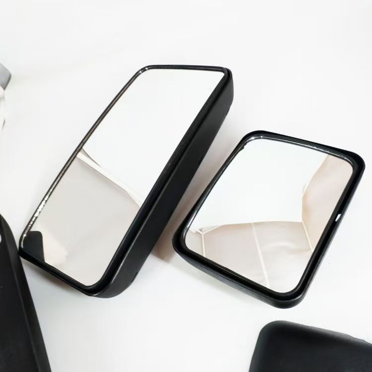 Heavy-Duty Truck Rearview Mirror for Howo, Auman, Foton, and Sinotruk, Suitable for Large and Small Trucks