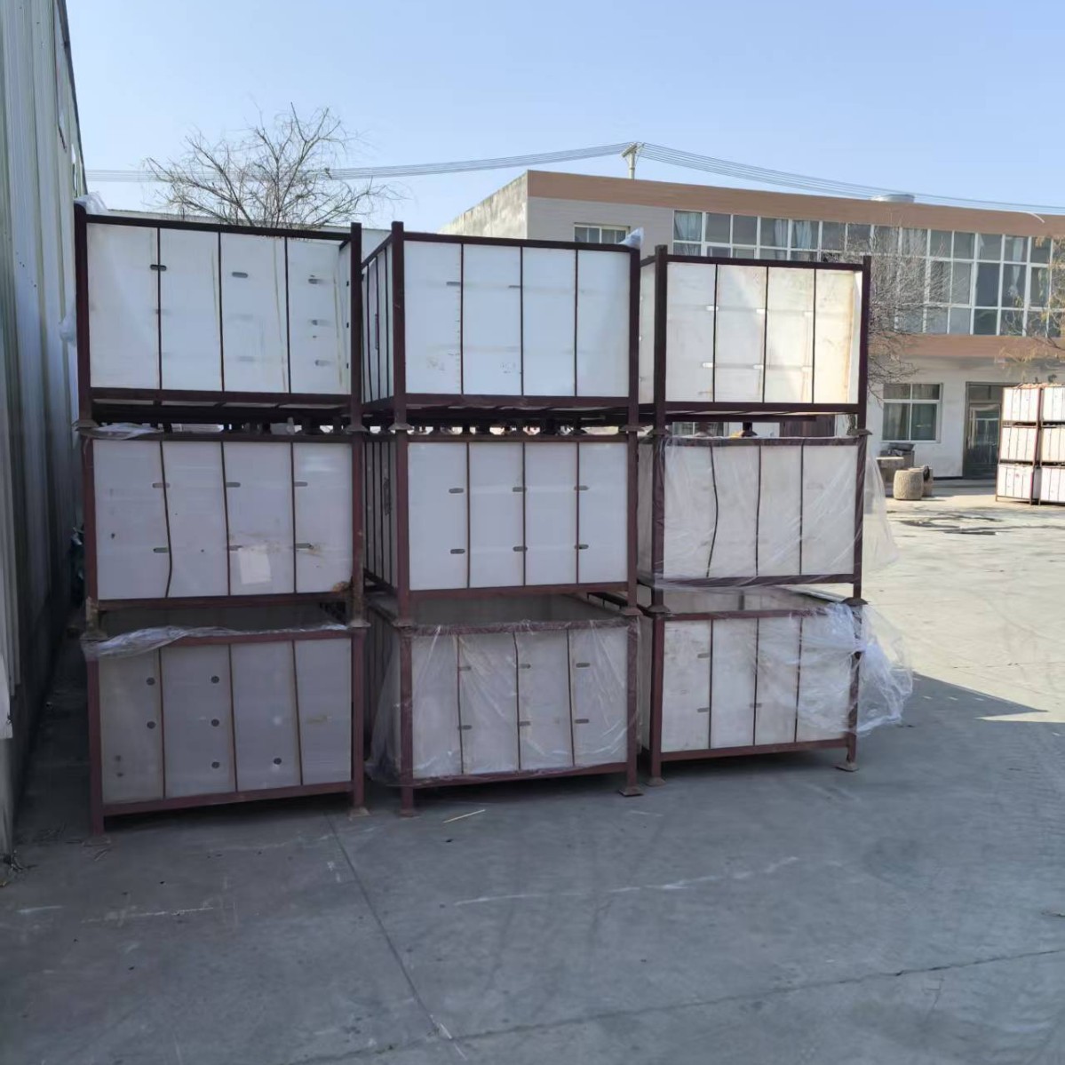 Shaanxi Yan'An Weinan Apple Cold Storage Iron Frame Pp Hollow Panel Hollow Board Anti-Collision and Low Temperature Resistance