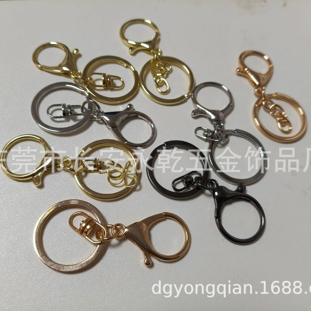 Metal keychain wholesale three-piece luggage toy doll keychain lobster clasp diy jewelry accessories in stock