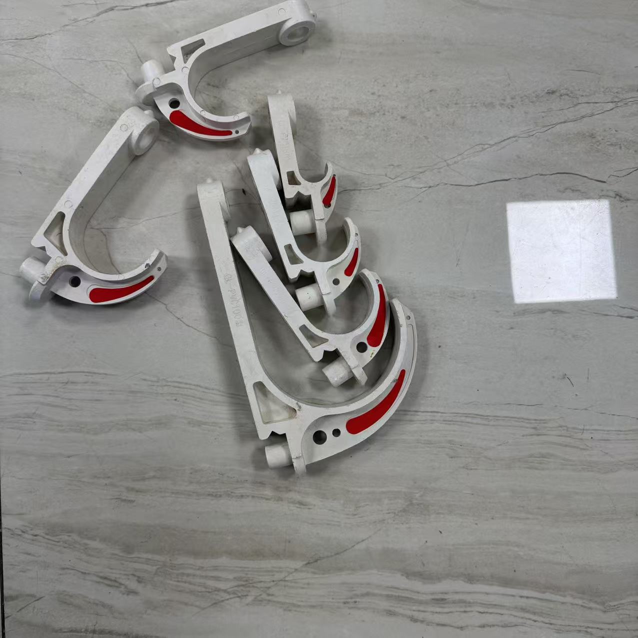 Mining Cable Hook GL-PVC68 Flame Retardant Insulated Plastic Hook Cable Hook Hook