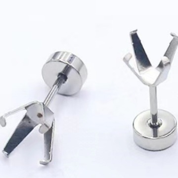 Titanium steel stainless steel claw holder pressing extrusion type four claw holder zircon huazi claw pin screw in stock wholesale factory