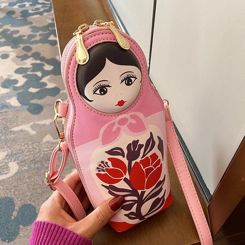 Foreign trade new European and American fashion creative funny personality spray Russian doll three-dimensional pu messenger bag small bag
