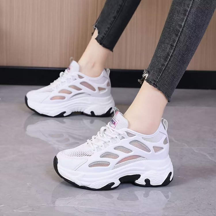 Soft Sole Women's Shoes Summer Mesh Shoes Women Breathable Thin 2024 New Hollow Mesh Sports Casual Shoes White Shoes