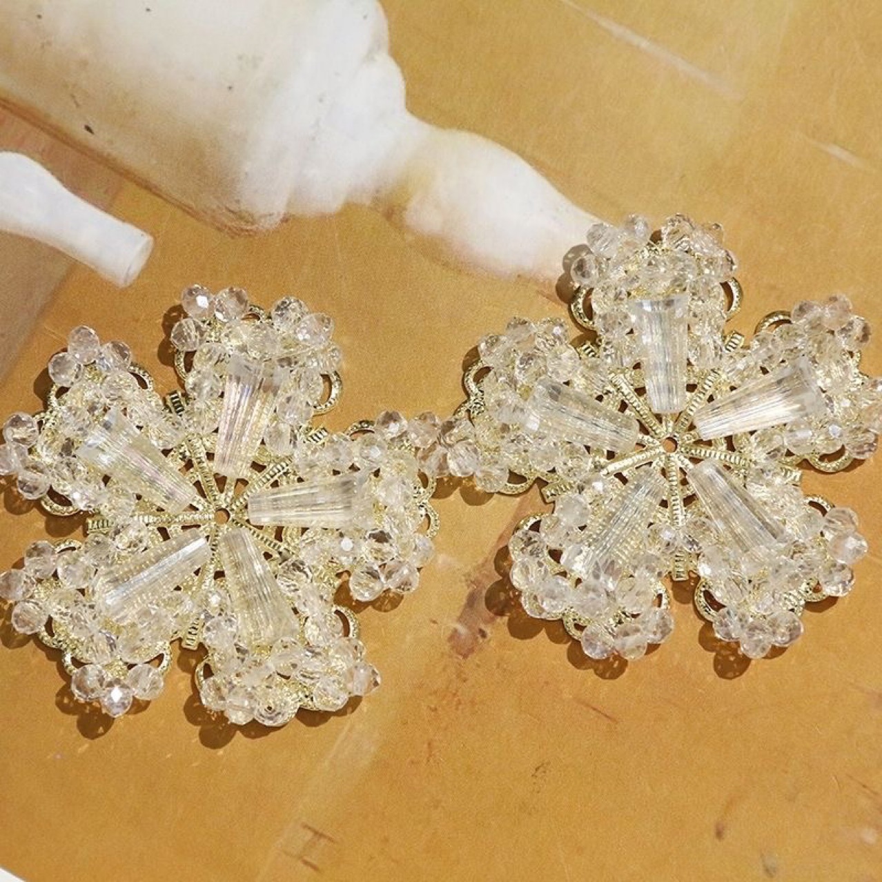 Hand-stitched Beaded Crystal Snowflake Flowers DIY Hand-woven Beaded Hairpin Hair Accessories Fans Wedding Accessories