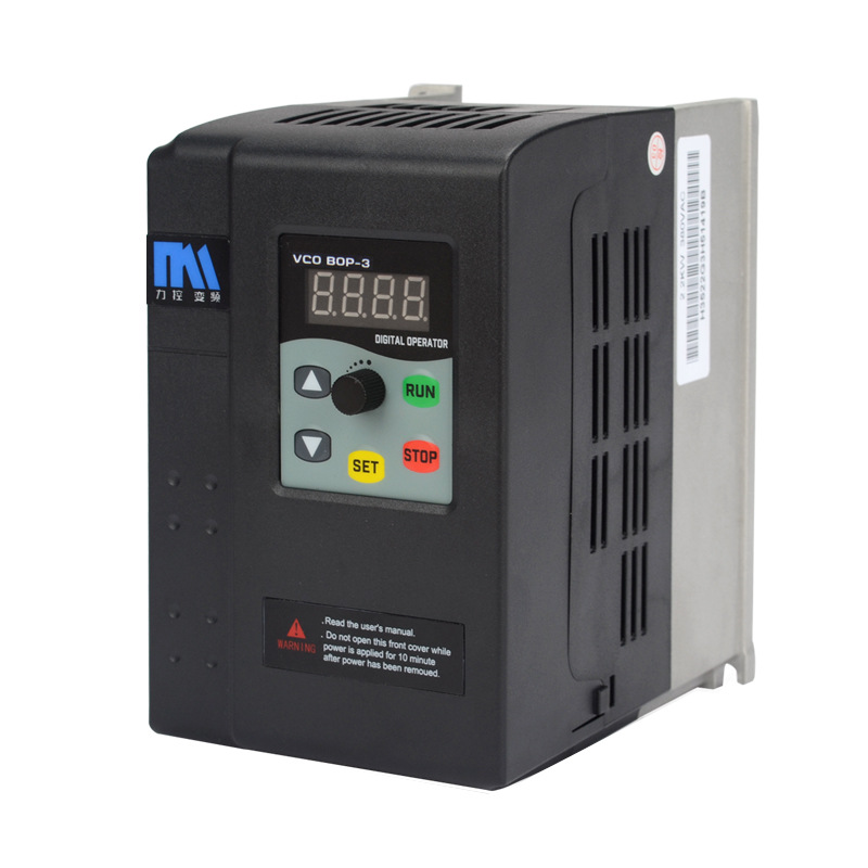 Inverter 1.5-2.2 kw3kw-4-5.5kw7.5kw380v three-phase motor governor 220 single-in and three-out