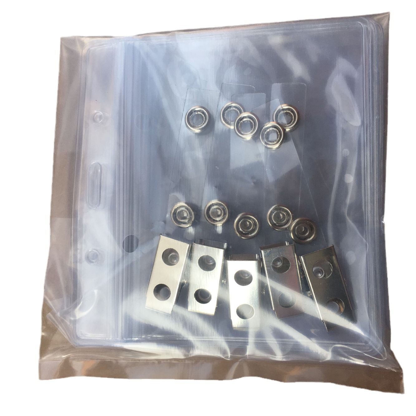 Famous Extra Large Quantity Spot Pvc Id Card Holder Transparent Plastic Id Card Holder with Various Styles Student Card Holder Manufacturer