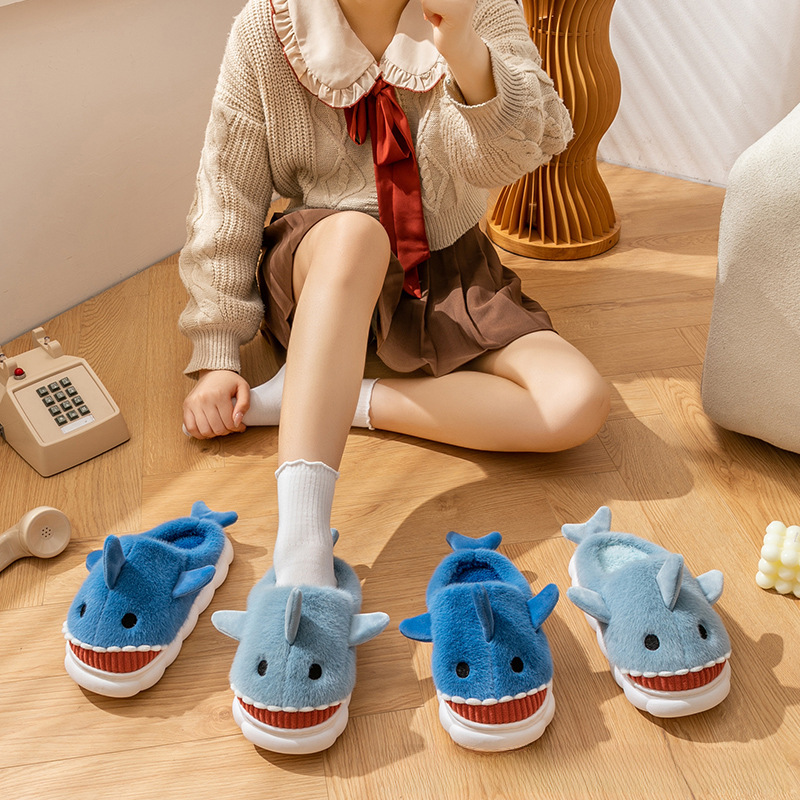 Cotton slippers women's winter Internet celebrity Three-dimensional shark cartoon cute fleece-lined thick non-slip mute home warm cotton shoes
