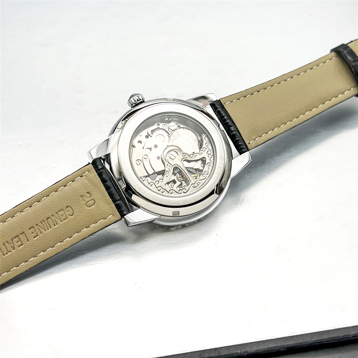 New Hollow Carved Automatic Mechanical Watch Retro High-end Men's Watch Waterproof Luminous Leather Watch for Men