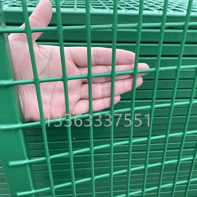 Mesh Fence Airport Isolation Protection Net River Safety Iron Mesh Galvanized Wire Mesh Fence Highway Guardrail Net