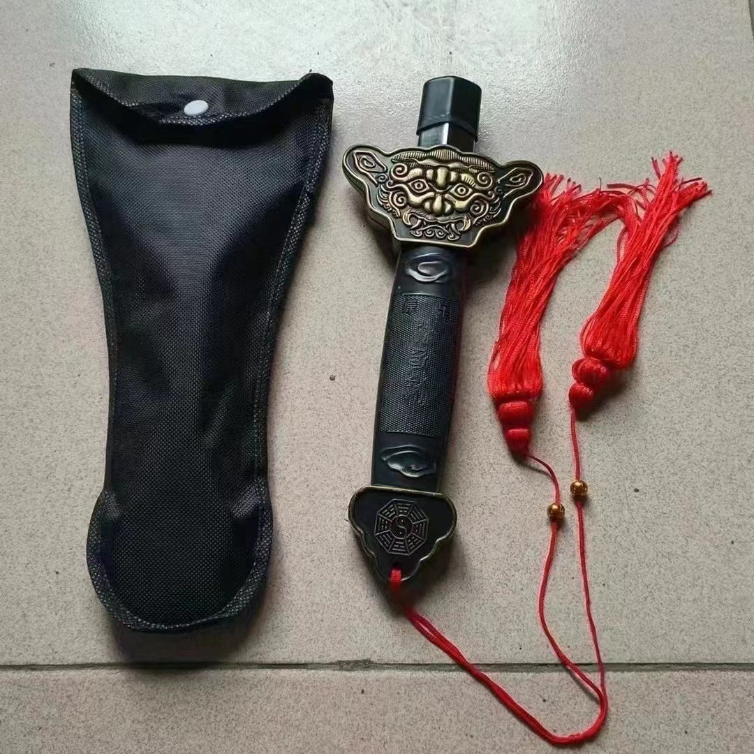 Stainless Steel Telescopic Sword Morning Exercise Tai Chi Telescopic Sword Fencing Martial Arts Stall Scenic Sword Toy Sword Telescopic Knife