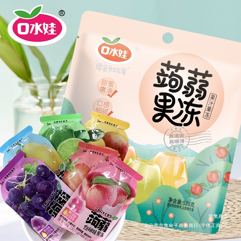 B: около 50 штук желе из конжака, много вкусов, закуски