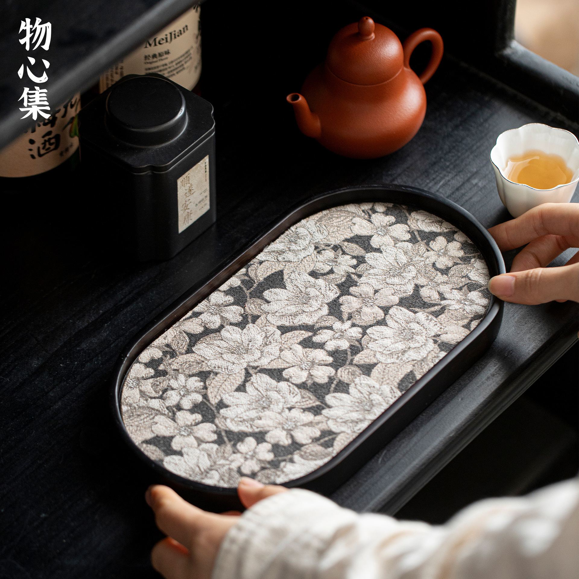 Vintage Chinese Style Bamboo Tea Tray with Water Absorption for Gongfu Tea Set