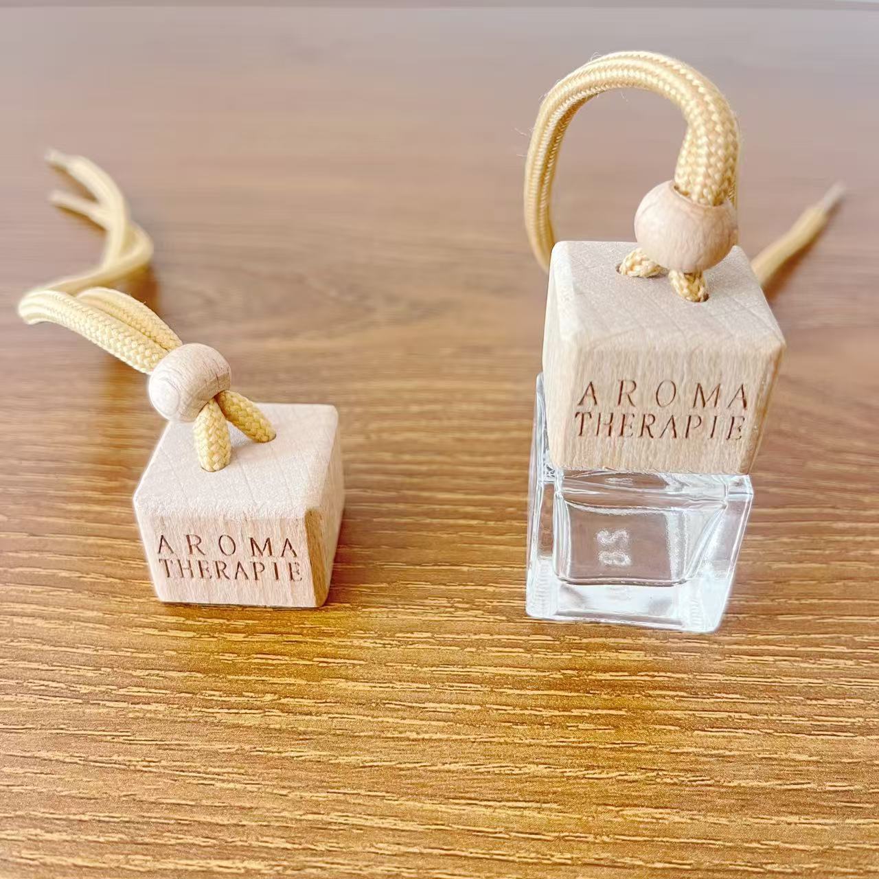 8-10ml Car Perfume Bottle Classic Square Wooden Lid 13 Caliber Perfume Bottle Lid Beech Wood Lid Can Be Customized with Logo