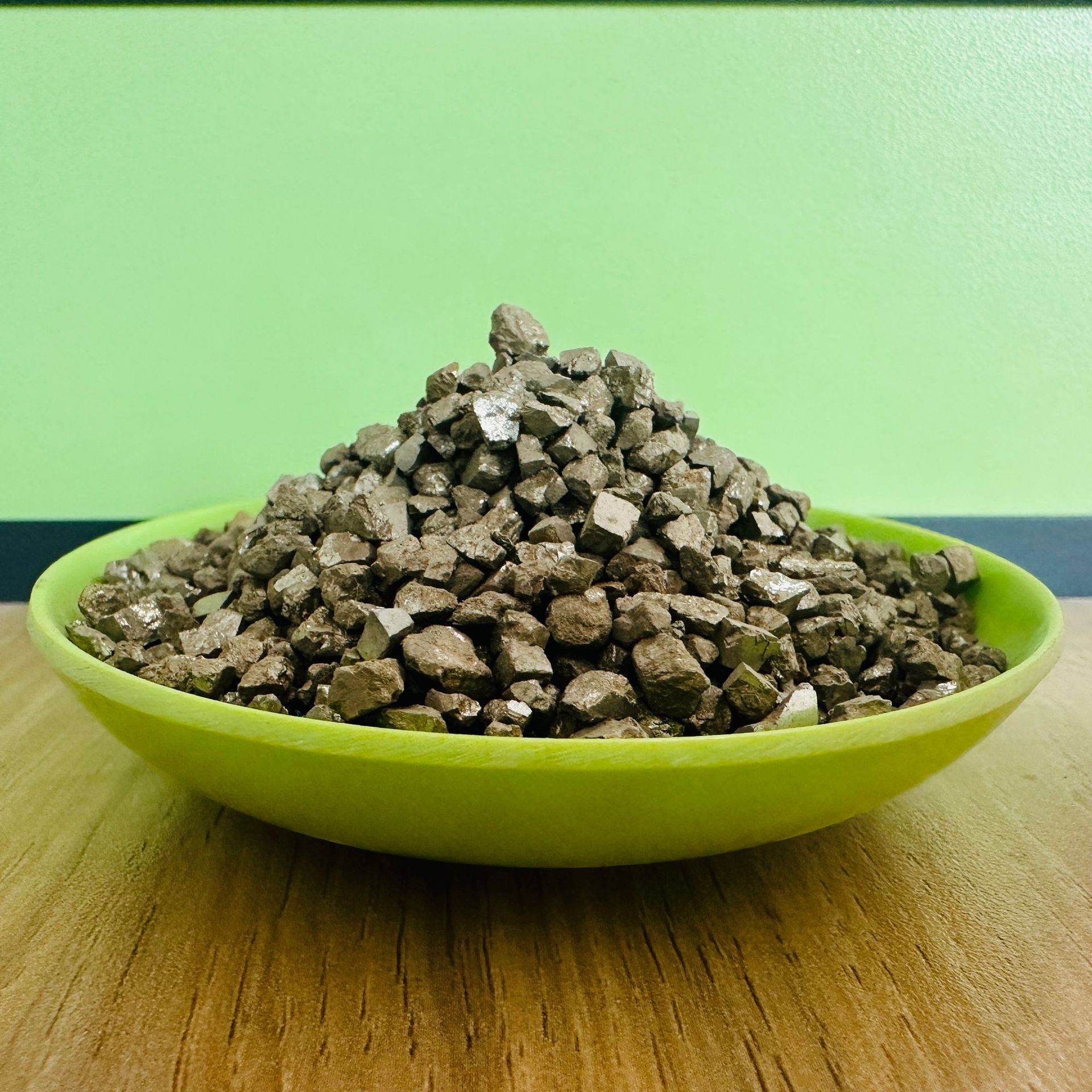 Manufacturer Supplies Iron Sulfide, Wear-Resistant Floor Hardener, Pyrite Sand, Counterweight Rust Removal, Sewage Treatment Yellow Iron Sulfide Powder