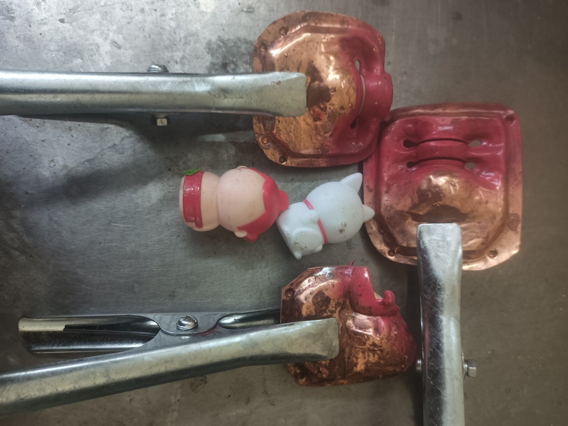 Manufacturers Specializing in Manufacturing, Various Spray Copper Molds, Spray Paint Copper Molds, Masking Film, Edge Mold, Clamp Mold