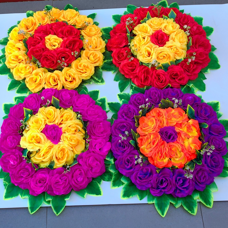 День уборки могил, жертвенные принадлежности, симуляция венка, маленький венок, цветы для могил, фальшивые цветы