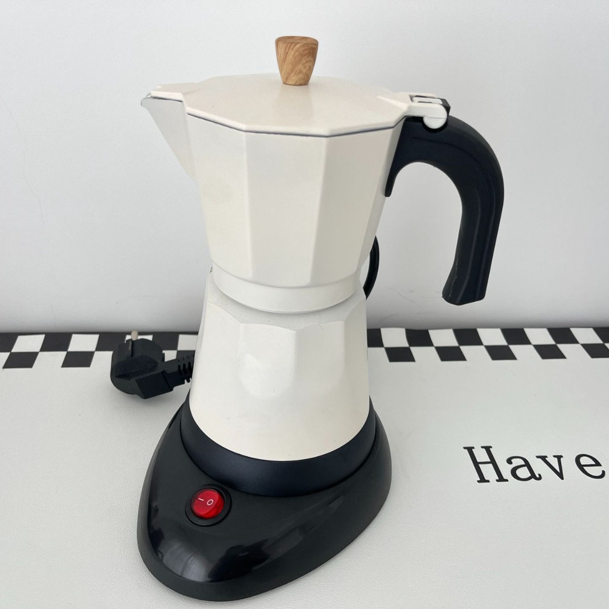 Бесплатная доставка для оптовых заказов, экспортные кофейные принадлежности с европейской вилкой, алюминиевый электрический мока пот на 6 человек