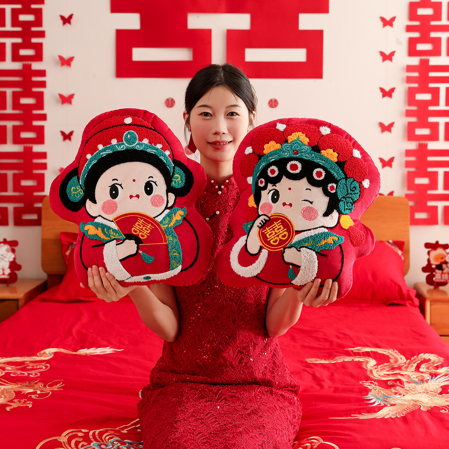 A Pair of Double Happiness Character Pillows, New Wedding Style Bed Dolls, High-End Gifts for the Bride and Groom, Wedding Celebration Dolls