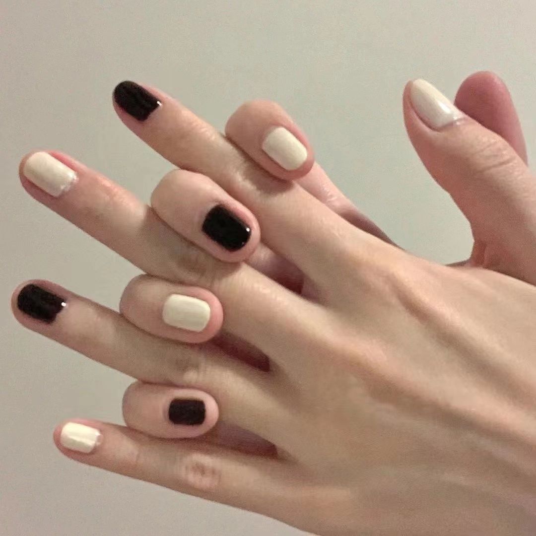 Wholesale Cross-Border Ice-Clear Jelly Nail Polish, No-Bake, Non-Peelable, Non-Fading, Long-Lasting, Whitening, Trendy Colors, Oily Texture