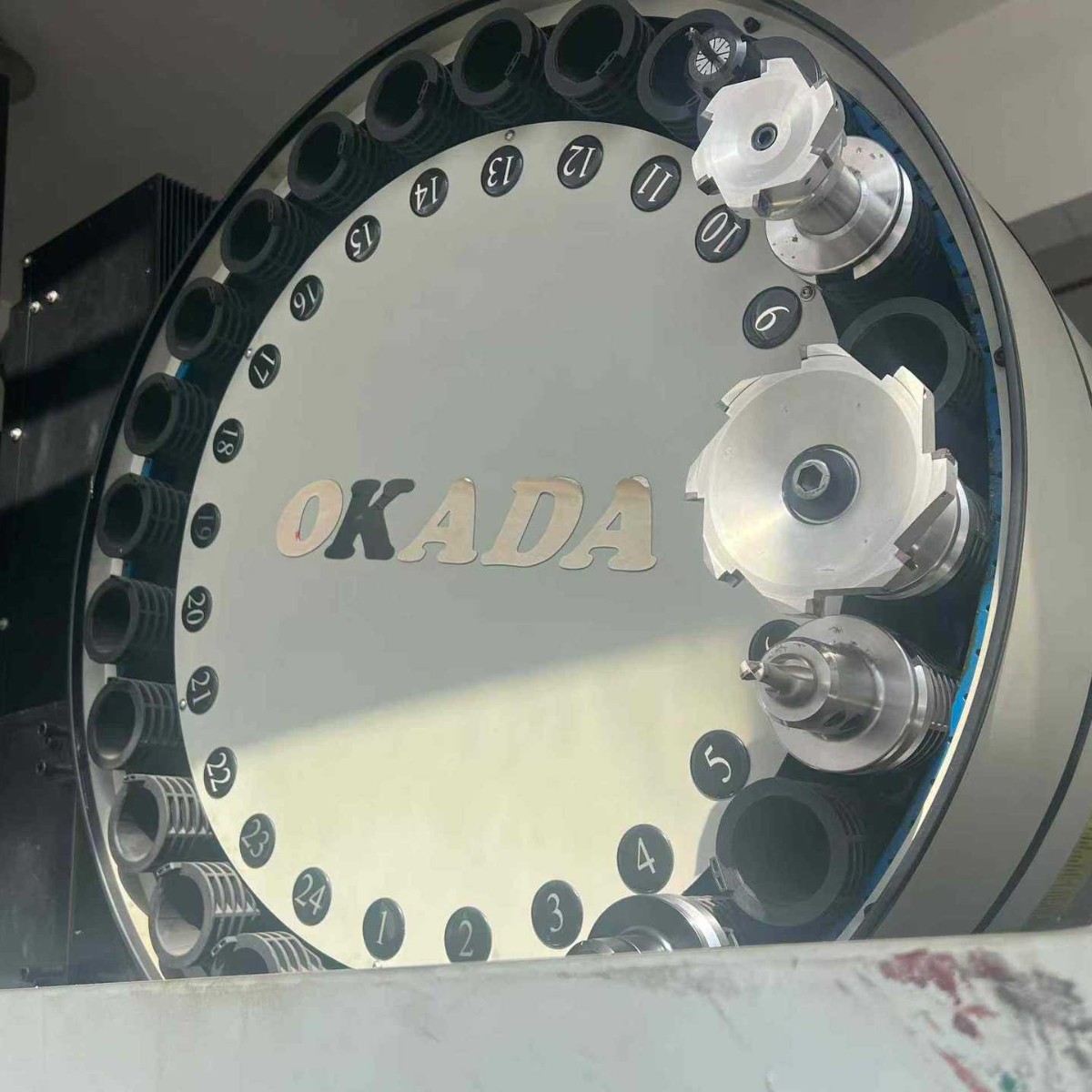 Transfer of Used Daikin Tmc-2315 Gantry Machining Center Spindle Speed 6000 in Stock