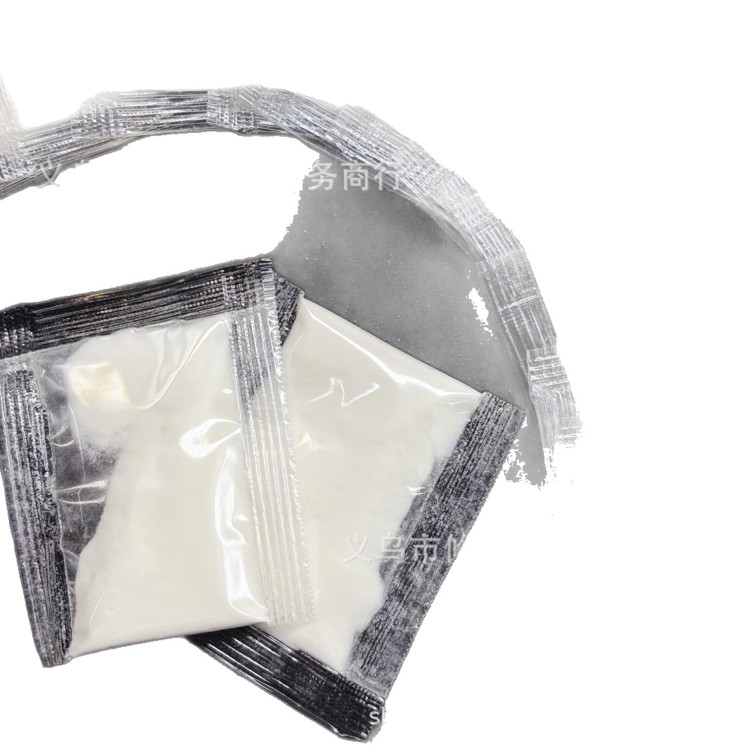 Children's Toy Manufacturer Direct Sales 10g Snow Powder Artificial Snow Christmas Fake Snowflakes Water Turns into Snow Expands When Added with Water